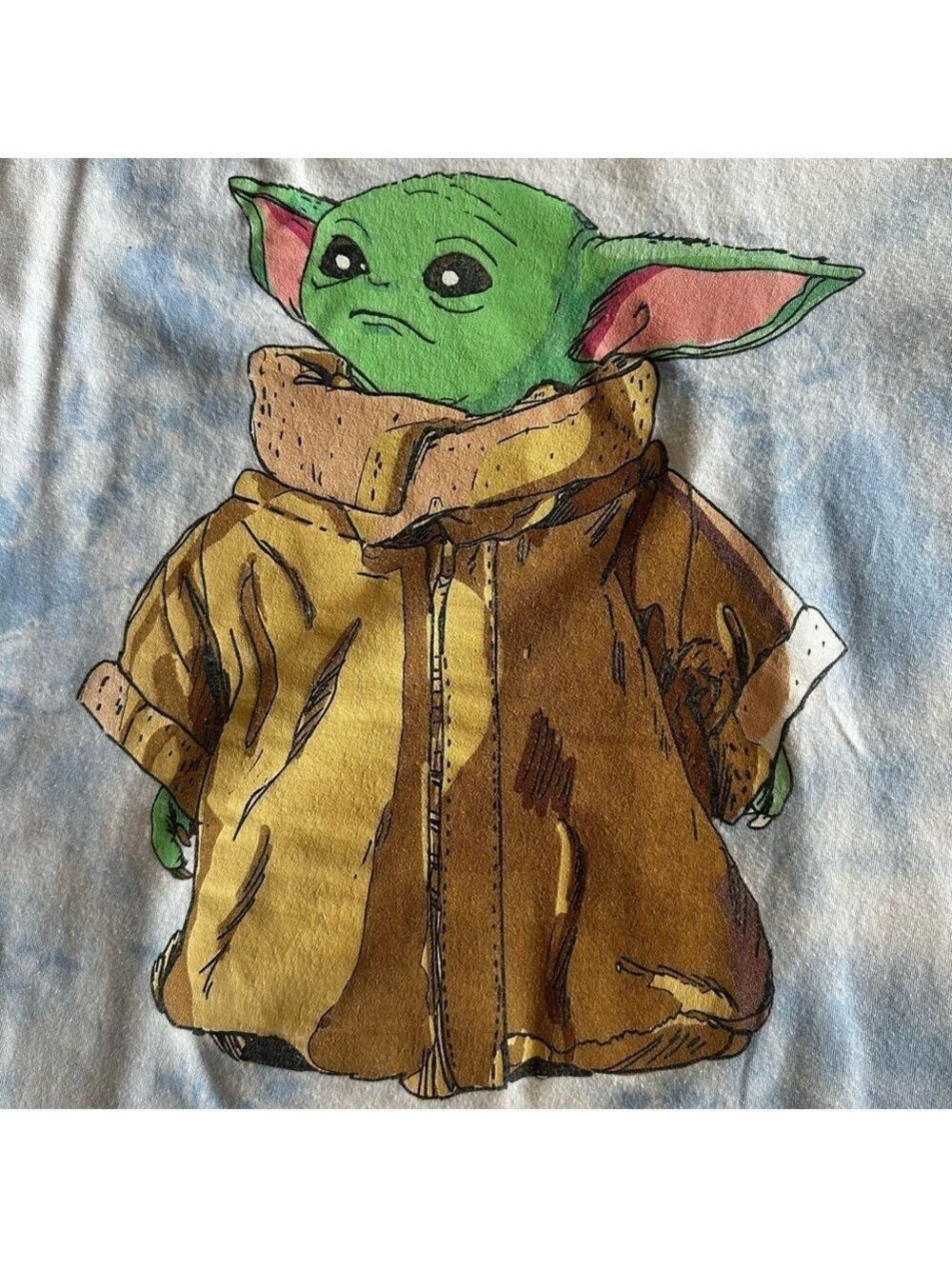 STAR WARS The Mandalorian Grogu Big Coat Portrait  T-Shirt Graphic Tee Medium